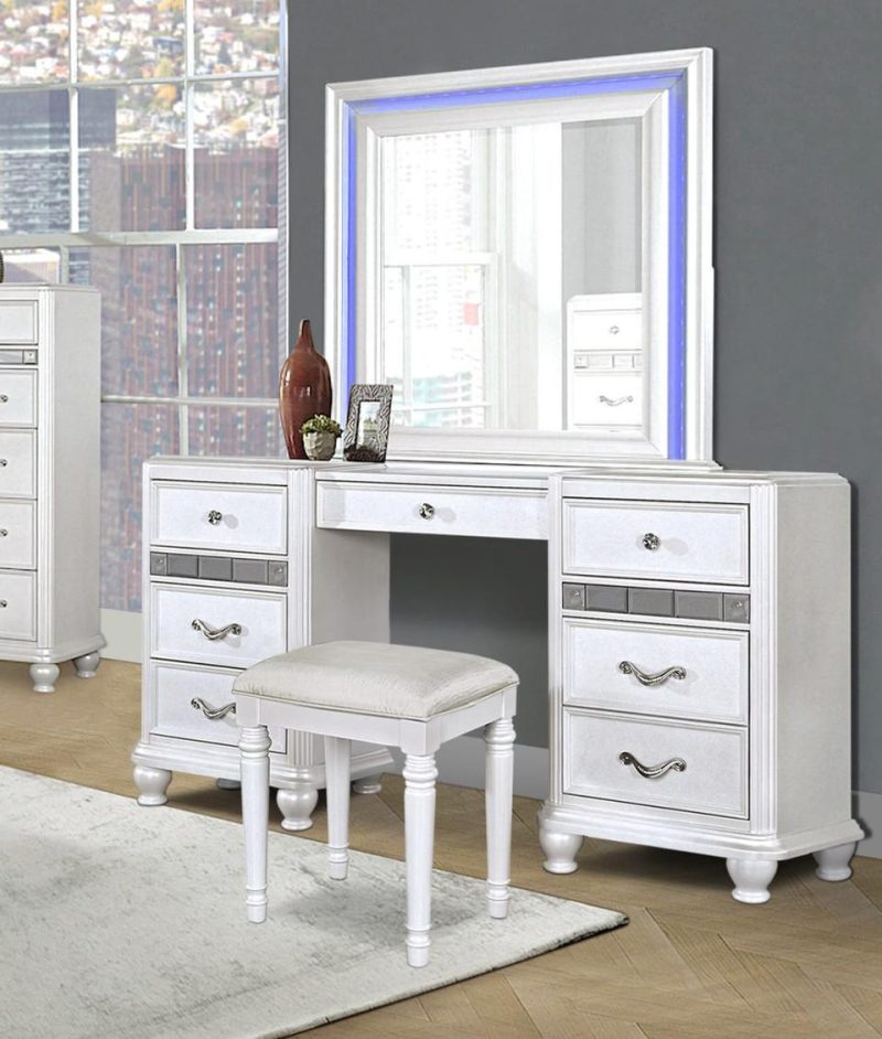 Vanity Sets |  Gia Collection White Vanity and Stool White Bedroom Furniture Benches & Vanities