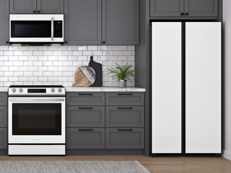 Side-by-Side Refrigerators |  Samsung Bespoke 28-cu. ft. Smart Side-by-Side Refrigerator with Beverage Center in White Glass White Refrigerators Side-by-Side Refrigerators